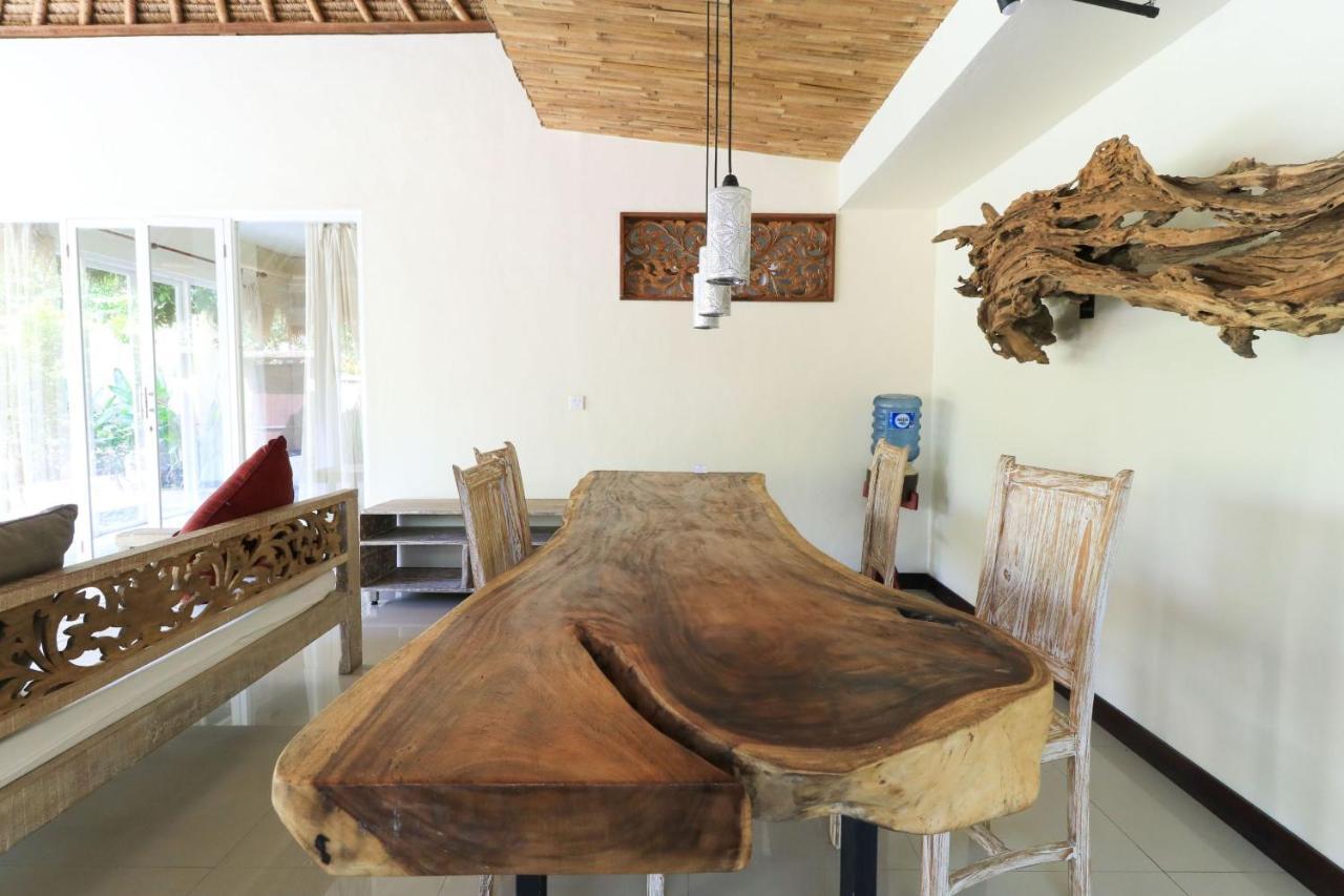 De Dalam Villa Ubud Ngoại thất bức ảnh