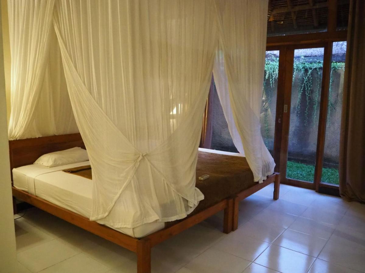 De Dalam Villa Ubud Ngoại thất bức ảnh