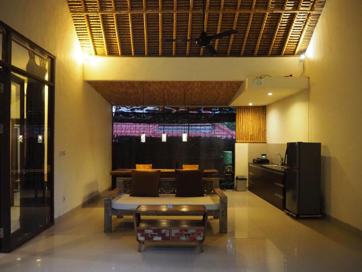 De Dalam Villa Ubud Ngoại thất bức ảnh