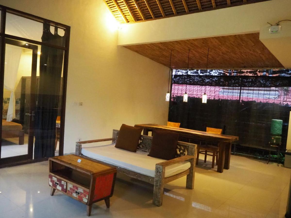 De Dalam Villa Ubud Ngoại thất bức ảnh