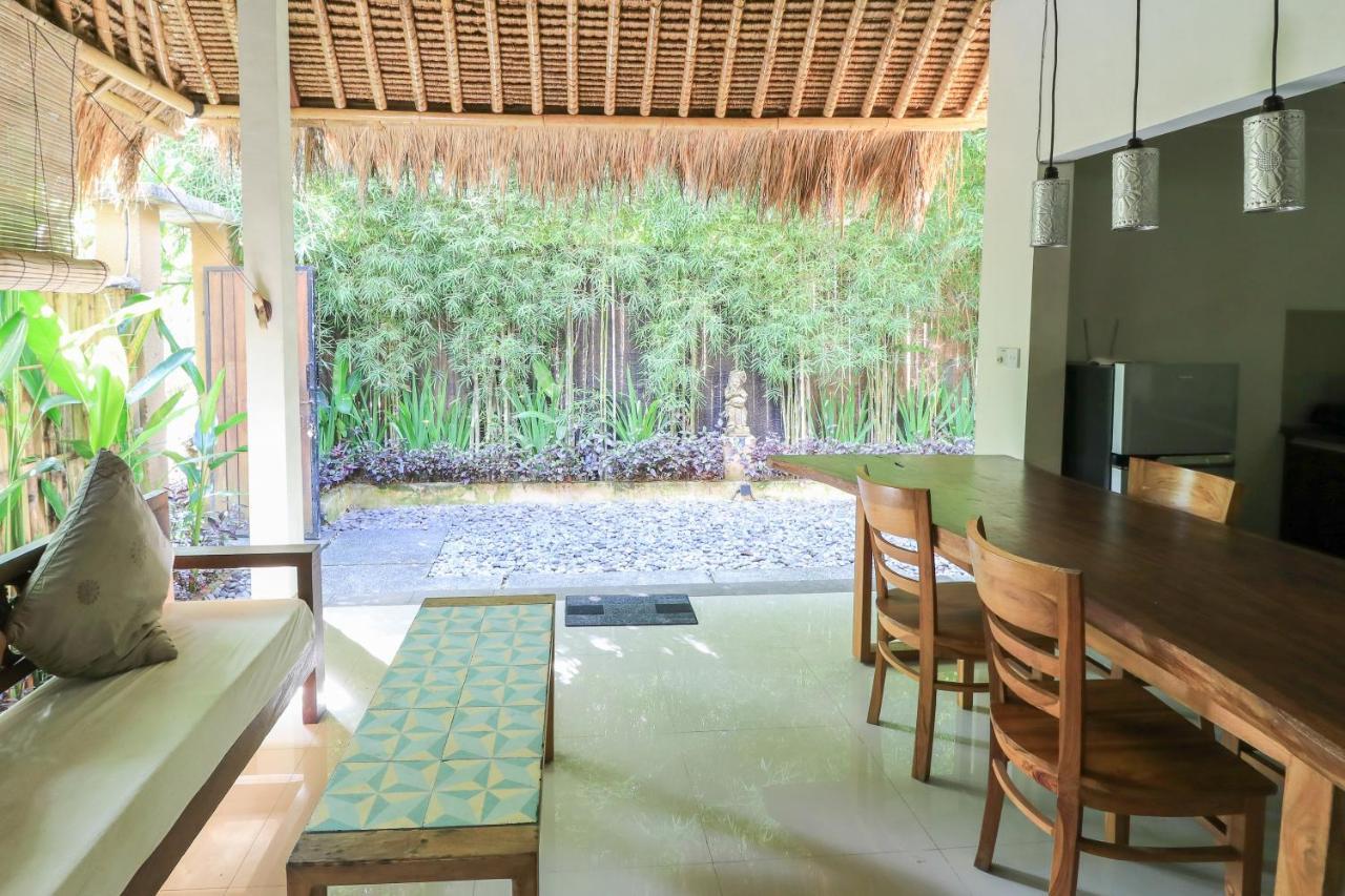 De Dalam Villa Ubud Ngoại thất bức ảnh