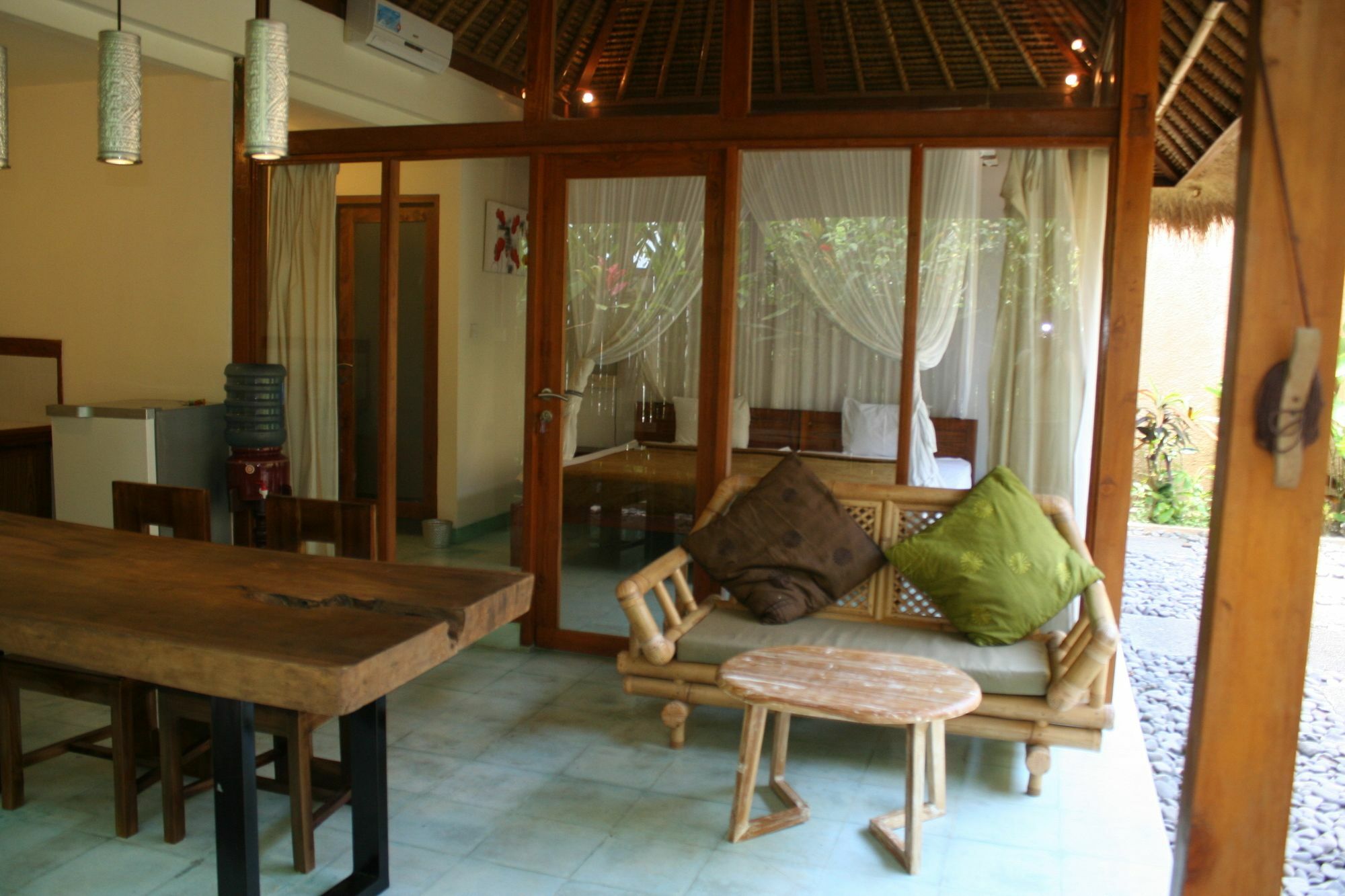 De Dalam Villa Ubud Ngoại thất bức ảnh
